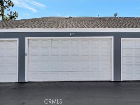 107  Yorktown   Lane, Costa Mesa, CA