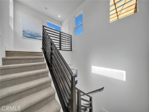 687  Doheny  , Costa Mesa, CA