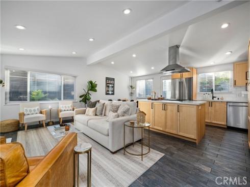 2229  Anaheim  , Costa Mesa, CA