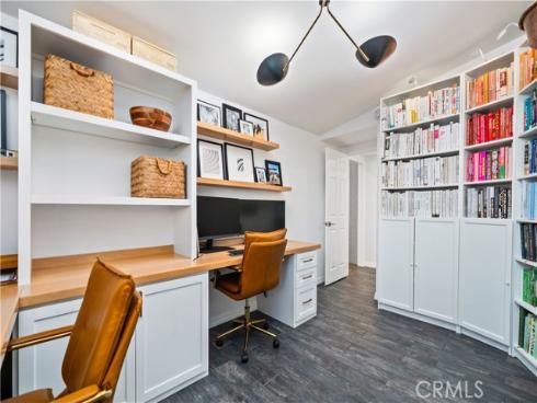 2229  Anaheim  , Costa Mesa, CA