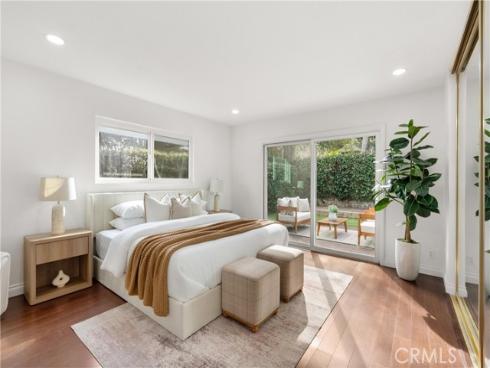 1113  Valley   Circle, Costa Mesa, CA