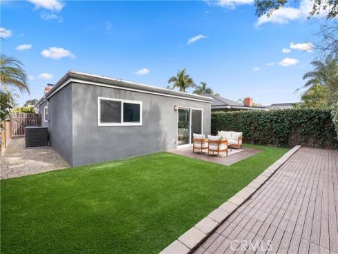 1113  Valley   Circle, Costa Mesa, CA