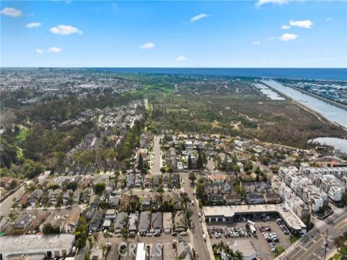 1113  Valley   Circle, Costa Mesa, CA