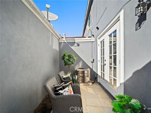 2338  Bunker Hill  , Costa Mesa, CA