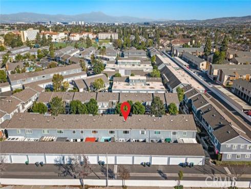 2338  Bunker Hill  , Costa Mesa, CA