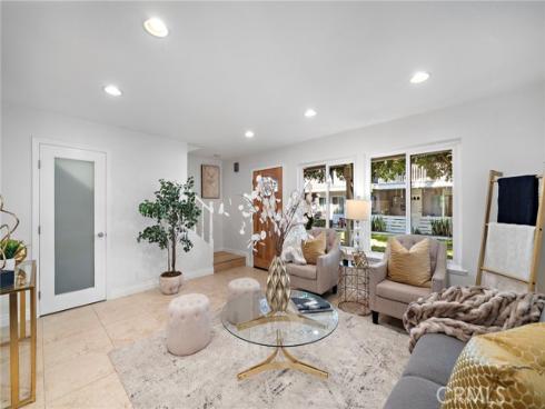 2338  Bunker Hill  , Costa Mesa, CA