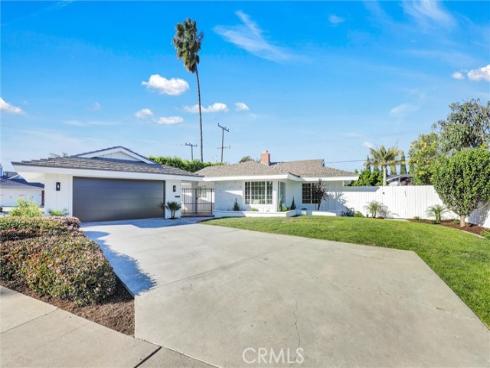 2046  Calvert  , Costa Mesa, CA