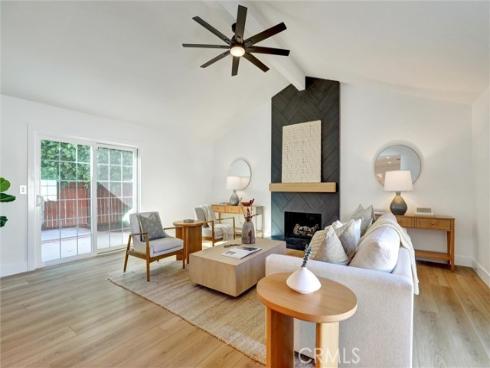 2046  Calvert  , Costa Mesa, CA