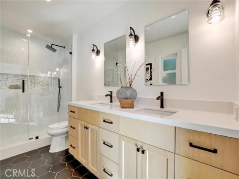 2046  Calvert  , Costa Mesa, CA