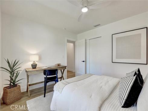 2046  Calvert  , Costa Mesa, CA