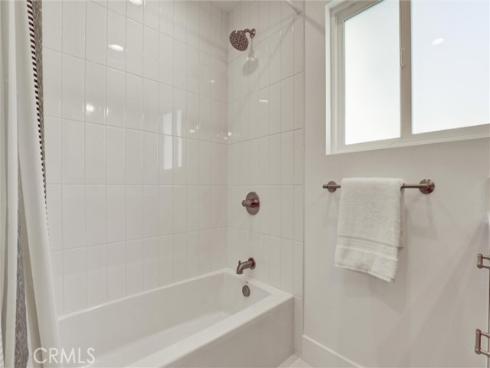 2046  Calvert  , Costa Mesa, CA