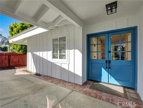 2046  Calvert  , Costa Mesa, CA