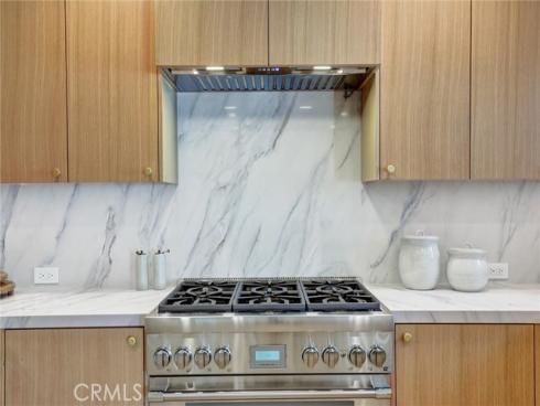 2046  Calvert  , Costa Mesa, CA