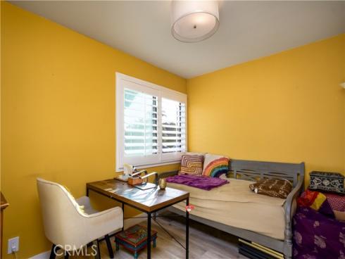 686  Governor St  , Costa Mesa, CA