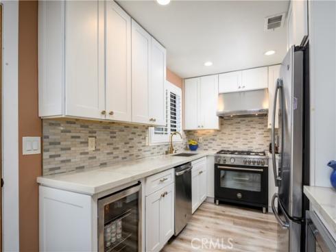 686  Governor St  , Costa Mesa, CA