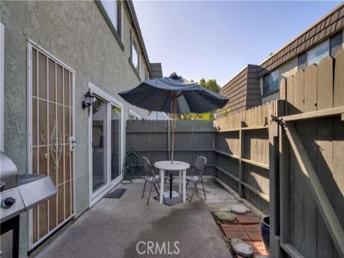 1616  Iowa  C , Costa Mesa, CA