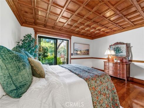 2074  Meadow View   Lane, Costa Mesa, CA