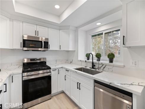 2231  Pacific  A1 , Costa Mesa, CA