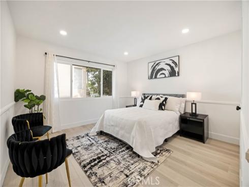 2231  Pacific  A1 , Costa Mesa, CA