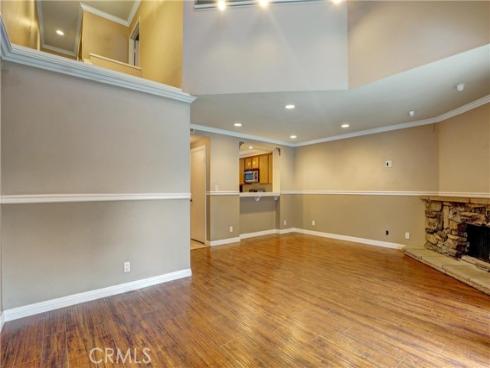 2554 Elden B102 Avenue, Costa Mesa, CA