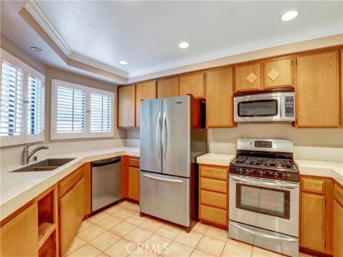 2554 Elden B102 Avenue, Costa Mesa, CA