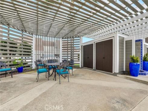 2554 Elden B102 Avenue, Costa Mesa, CA