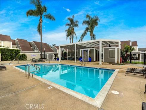 2554 Elden B102 Avenue, Costa Mesa, CA