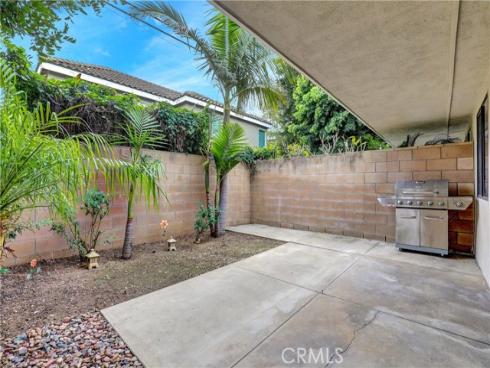 2554 Elden B102 Avenue, Costa Mesa, CA