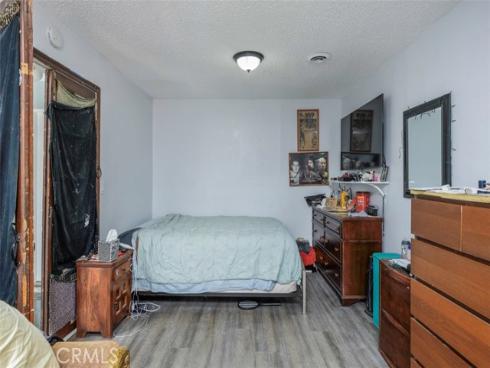 674  Senate   Street, Costa Mesa, CA