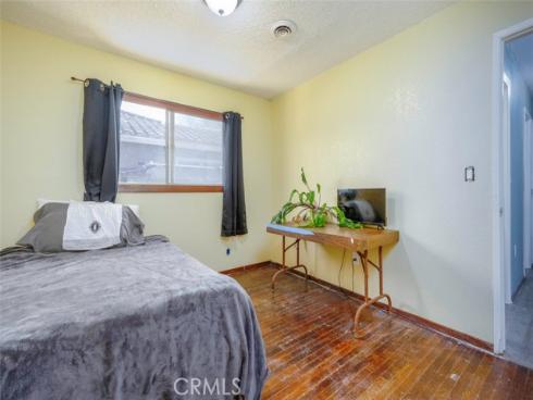 674  Senate   Street, Costa Mesa, CA