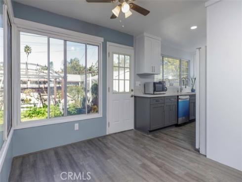 674  Senate   Street, Costa Mesa, CA