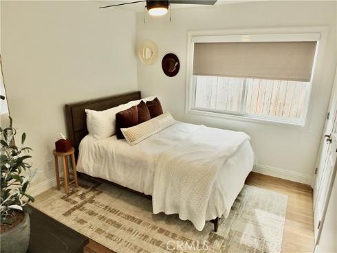 2443  Fordham  , Costa Mesa, CA