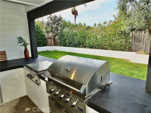 2443  Fordham  , Costa Mesa, CA