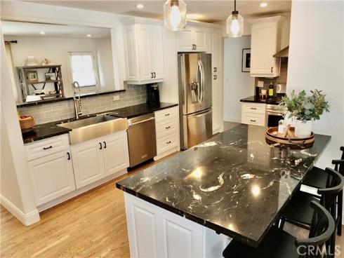 2443  Fordham  , Costa Mesa, CA