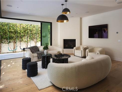 311  Costa Bella   Court, Costa Mesa, CA