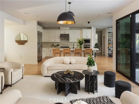 311  Costa Bella   Court, Costa Mesa, CA