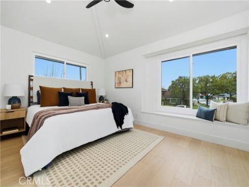 1943  Pelican Place  , Costa Mesa, CA