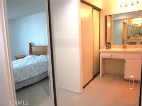 2330  Vanguard  F102 , Costa Mesa, CA