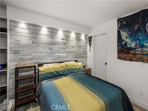 421  Bryson Springs  , Costa Mesa, CA