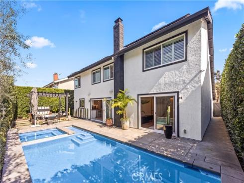 2705  Starbird   Drive, Costa Mesa, CA