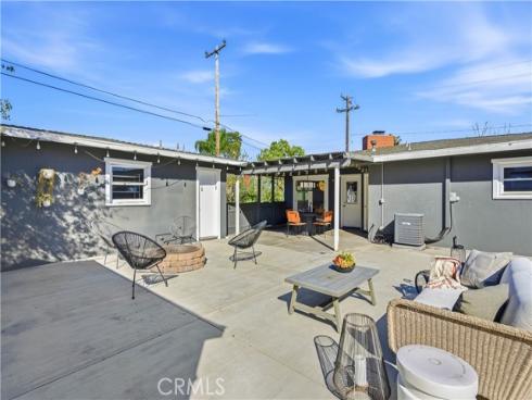 1953  Maple  , Costa Mesa, CA