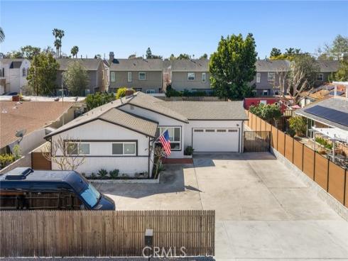 315  University   Drive, Costa Mesa, CA