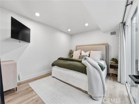 135  Morristown Lane  , Costa Mesa, CA