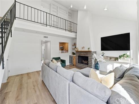 135  Morristown Lane  , Costa Mesa, CA