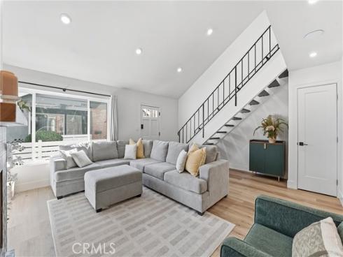 135  Morristown Lane  , Costa Mesa, CA