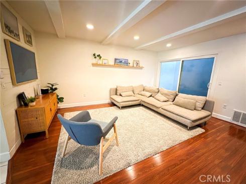 604  Lassen  199  Lane, Costa Mesa, CA