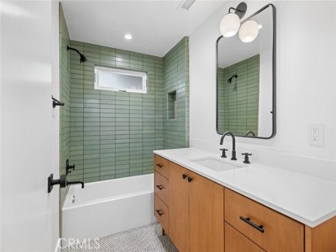 1956  Rosemary   Place, Costa Mesa, CA