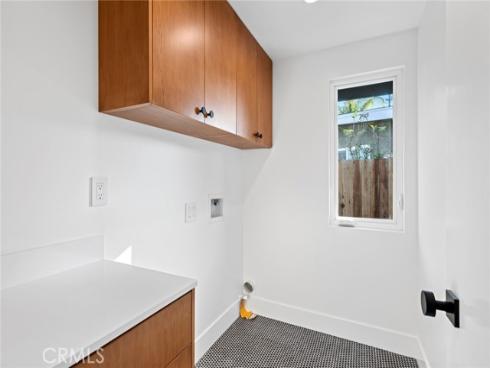 1956  Rosemary   Place, Costa Mesa, CA