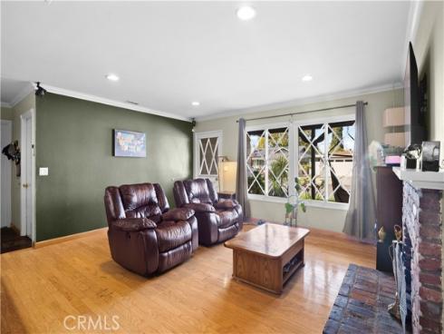 2836  Portola  , Costa Mesa, CA