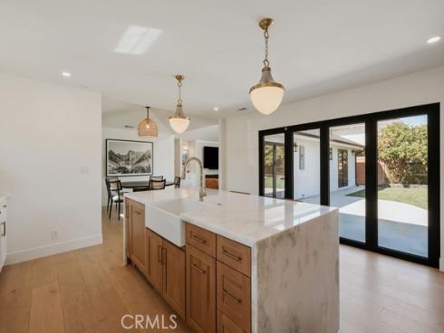 2820 Stromboli , Costa Mesa, CA